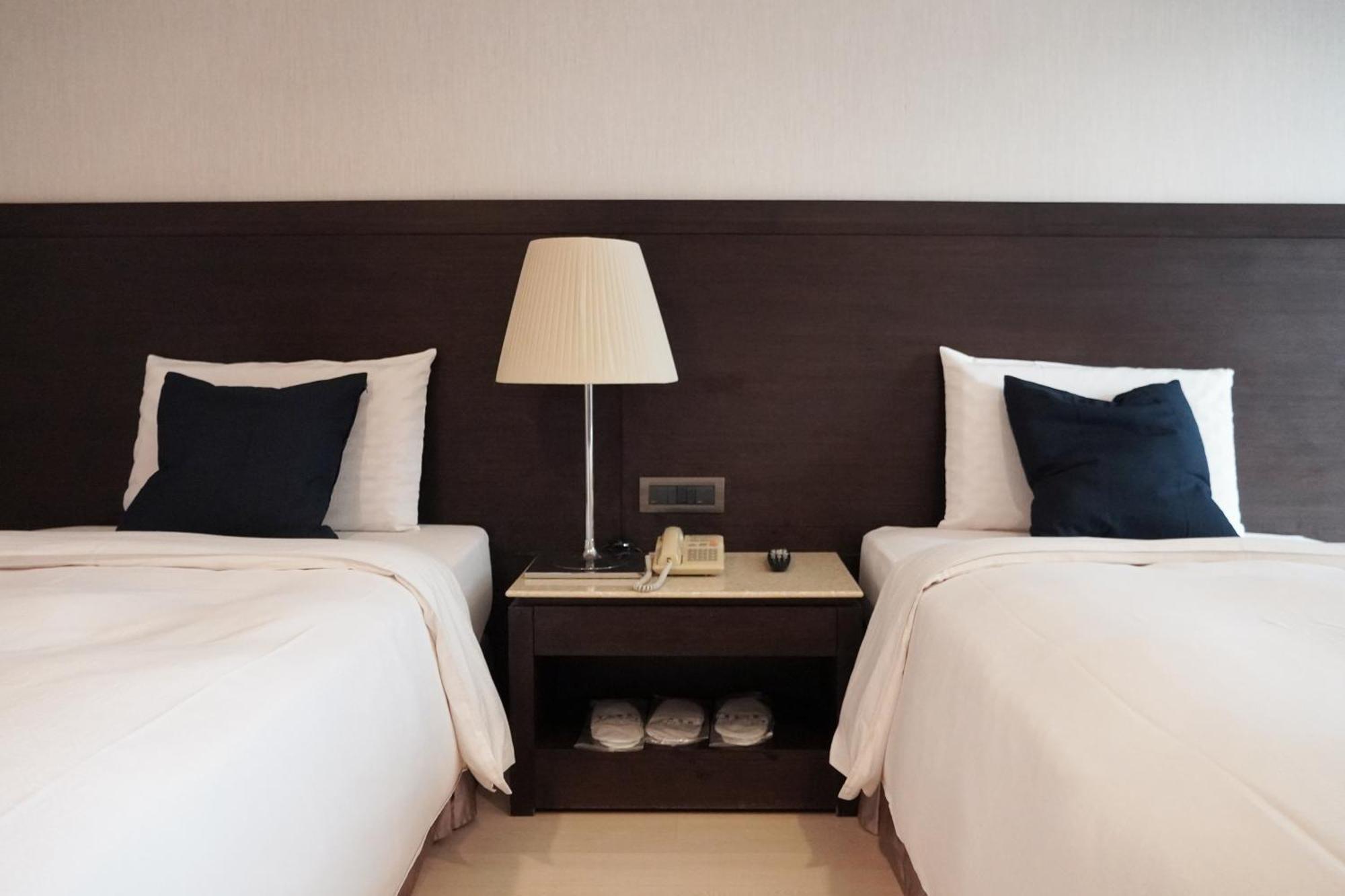 Talmud Hotel Kaohsiung Loveriver Стая снимка